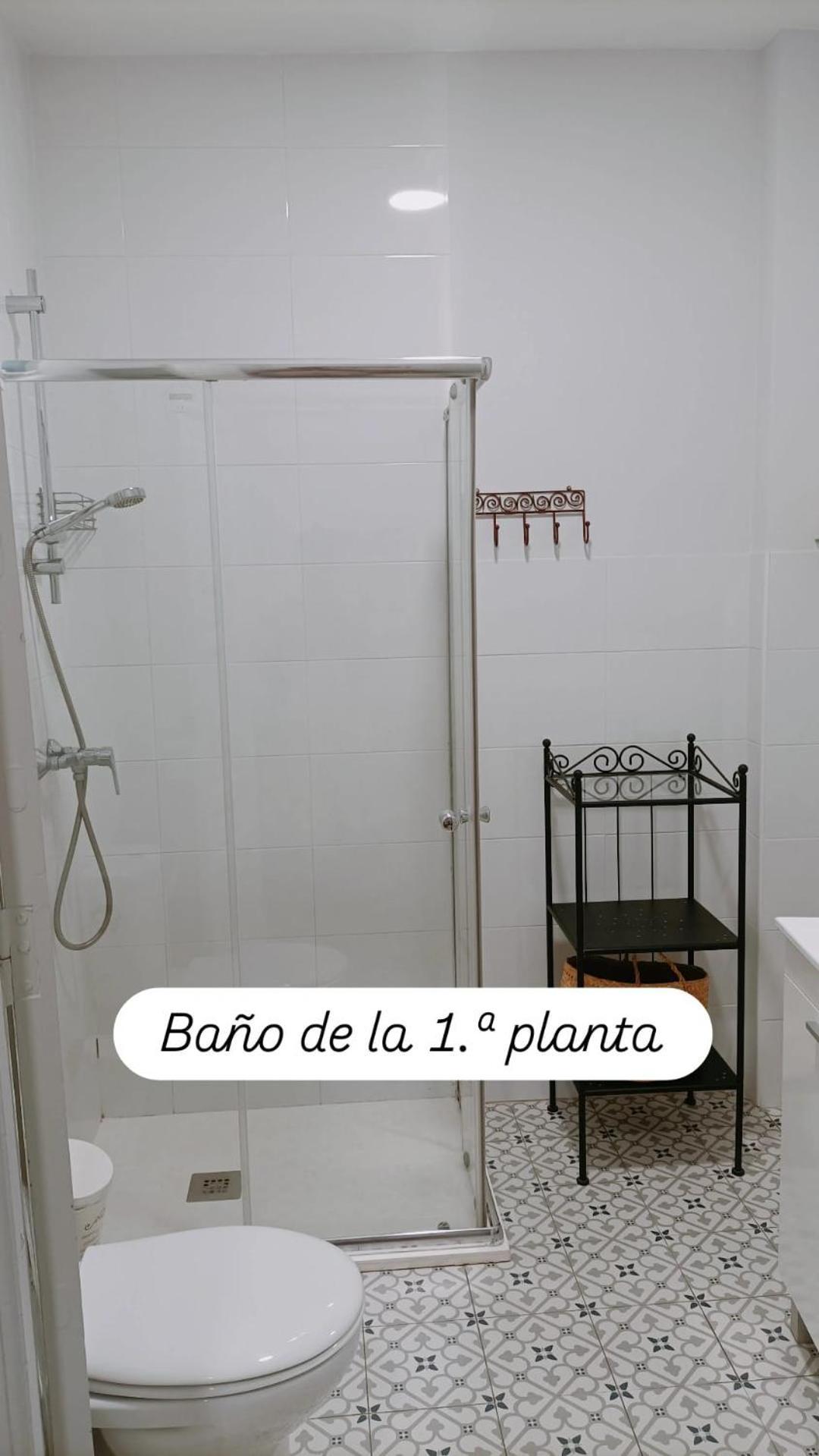 Apartamentos En La Plaza Dona Elvira, 7 Sevilha Exterior foto