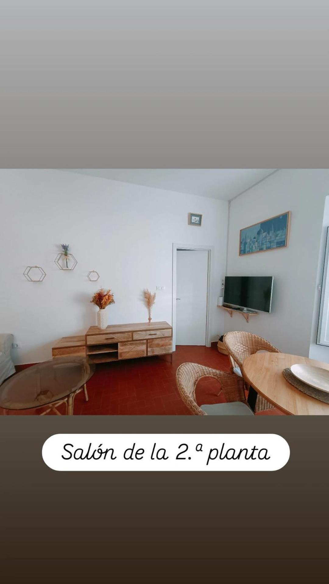 Apartamentos En La Plaza Dona Elvira, 7 Sevilha Exterior foto